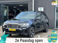 BMW X7 - XDrive40i 6p/PANO-DAK/CAMERA/CARPLAY/NL-AUTO NAP