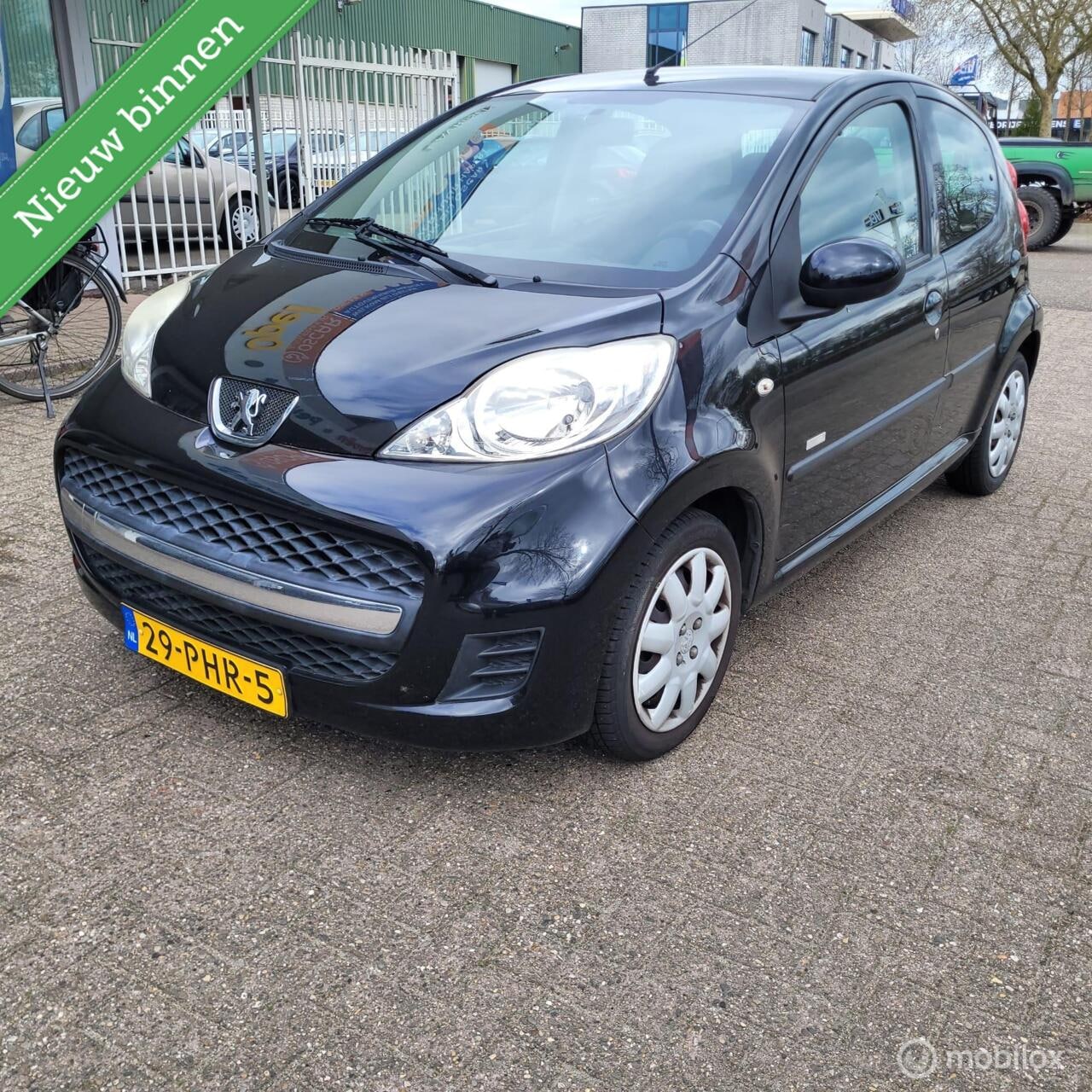 Peugeot 107 - 1.0-12V Millesim 200 1.0-12V Millesim 200 - AutoWereld.nl