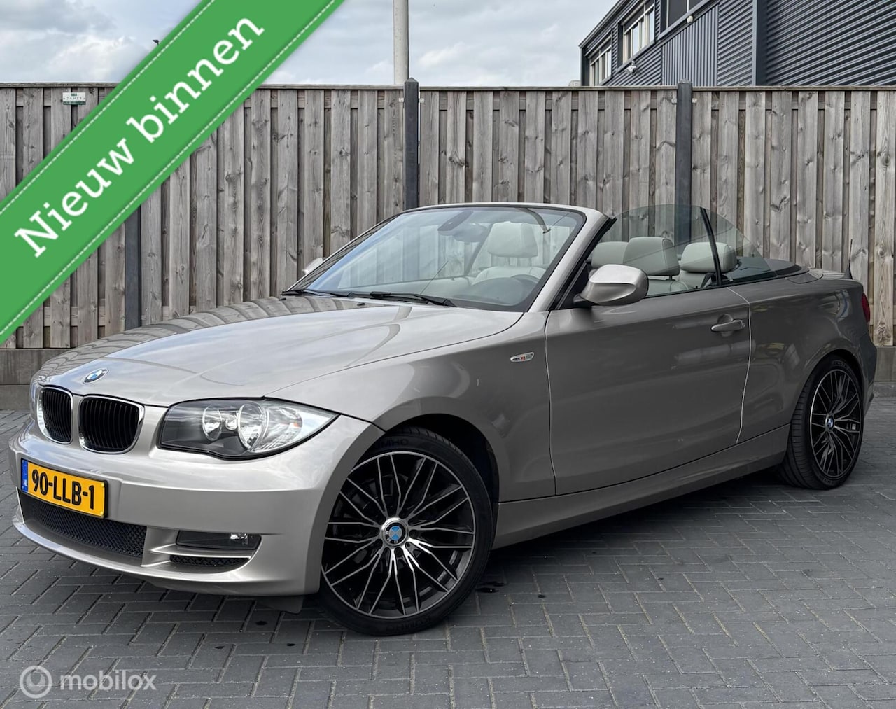 BMW 1-serie Cabrio - 118i High Executive/Cabriolet/Leder/NAP/ - AutoWereld.nl