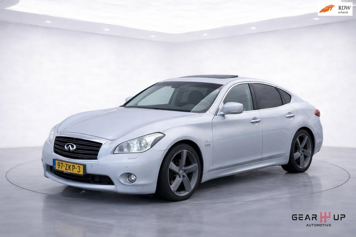 Infiniti M - 35h GT Premium CLIMA|ADAPT.CRUISE|SCH.DAK|VOL OPT| - AutoWereld.nl