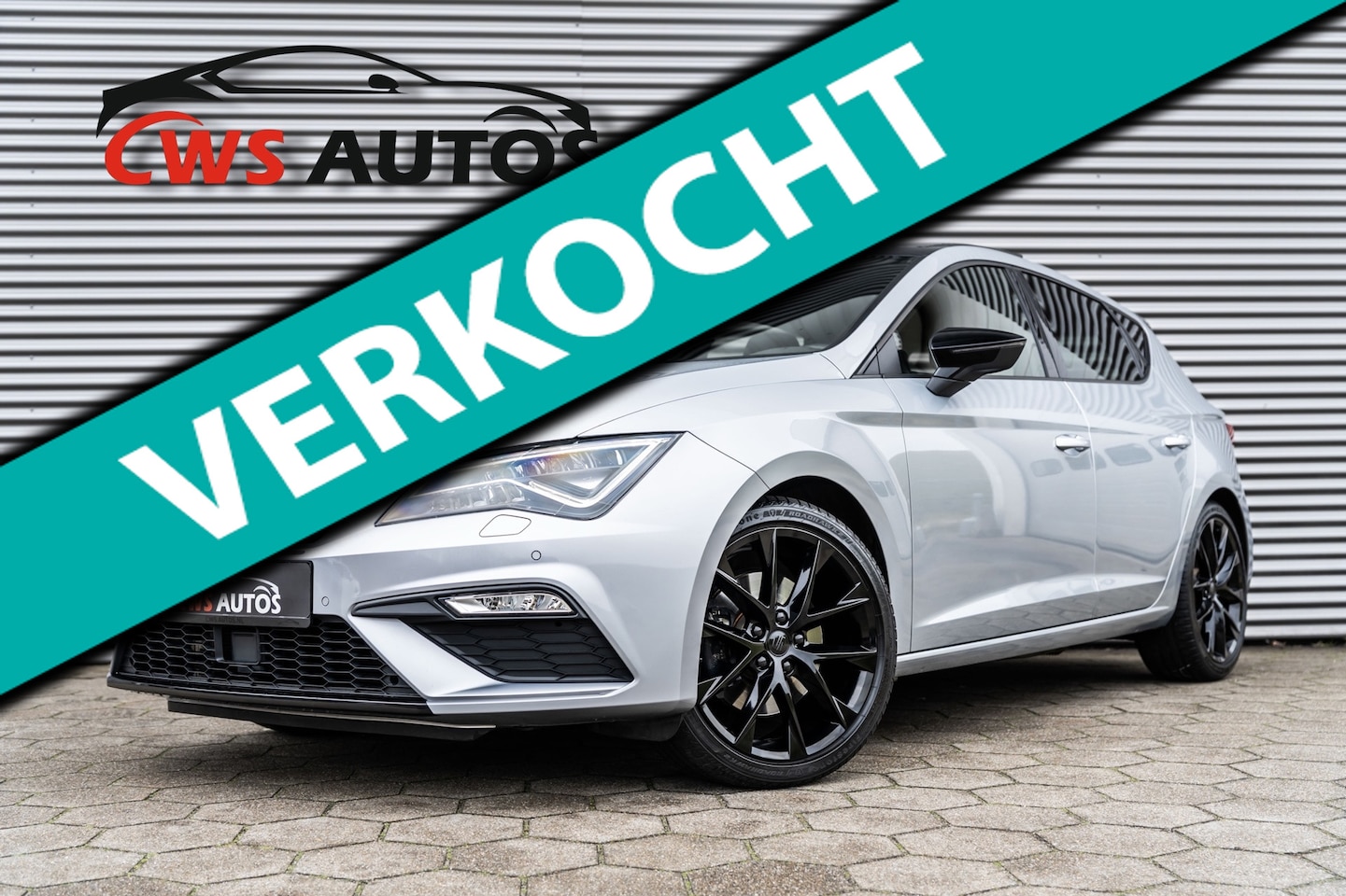 SEAT Leon - 2.0 TSI FR 190 PK VIRTUAL*KEYLESS*BEATS*PANO*ZWARTE HEMEL - AutoWereld.nl