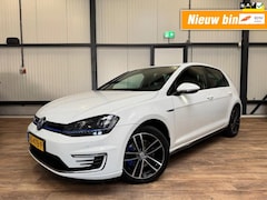 Volkswagen Golf - 1.4 TSI GTE Connected Series