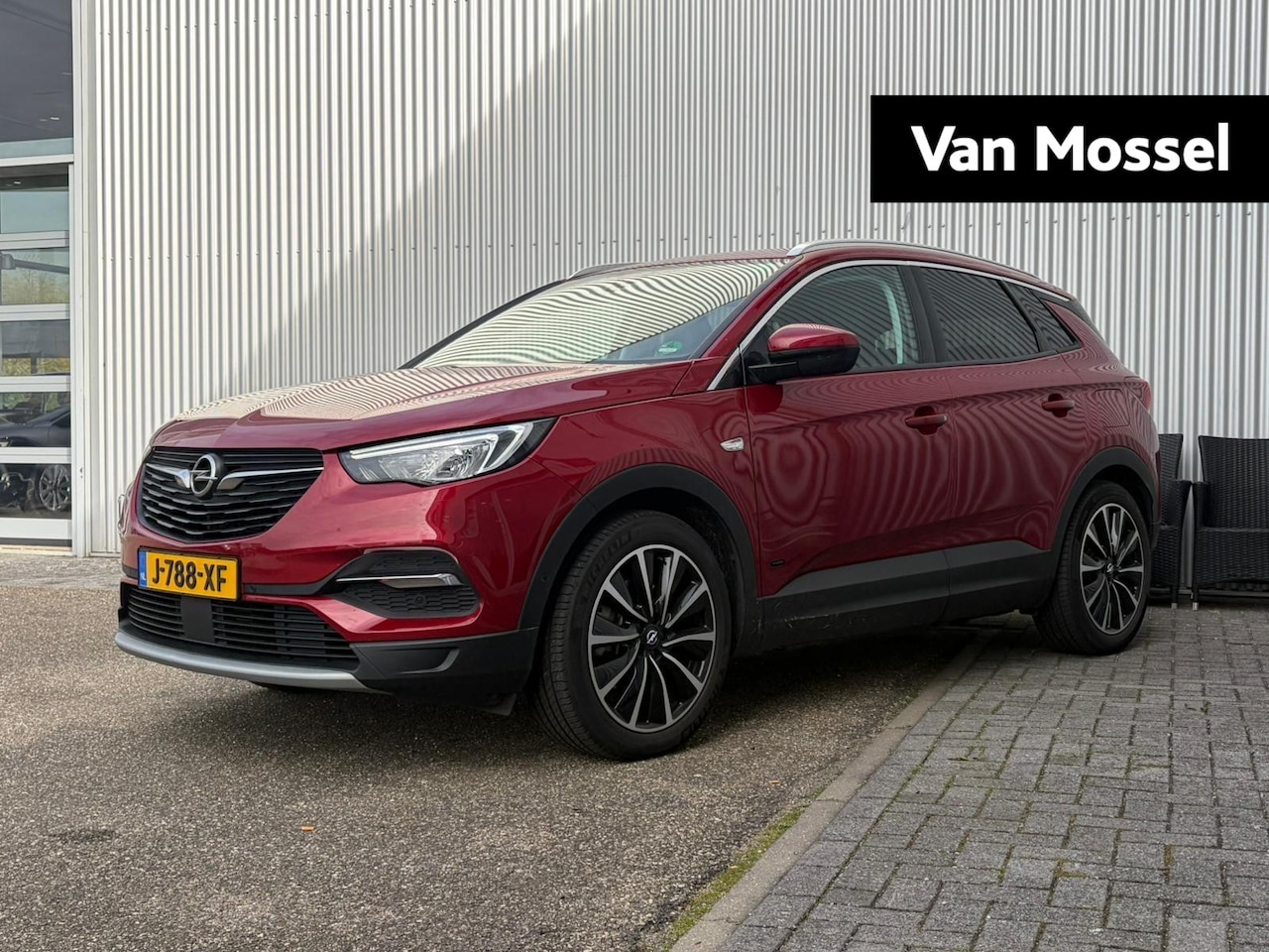Opel Grandland X - 1.6 Turbo Hybrid Business Elegance | Navi | 18" LMV | LED | Trekhaak |  Cruise - AutoWereld.nl