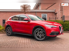 Alfa Romeo Stelvio - 2.0 T AWD Super 200 PK Stoel/Stuurverw. Memory Camera Leder 20'' QV