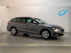 Skoda Octavia Combi - 1.0 TSI 110pk Ambition Navigatie Parkeersensoren App-Connect DAB+