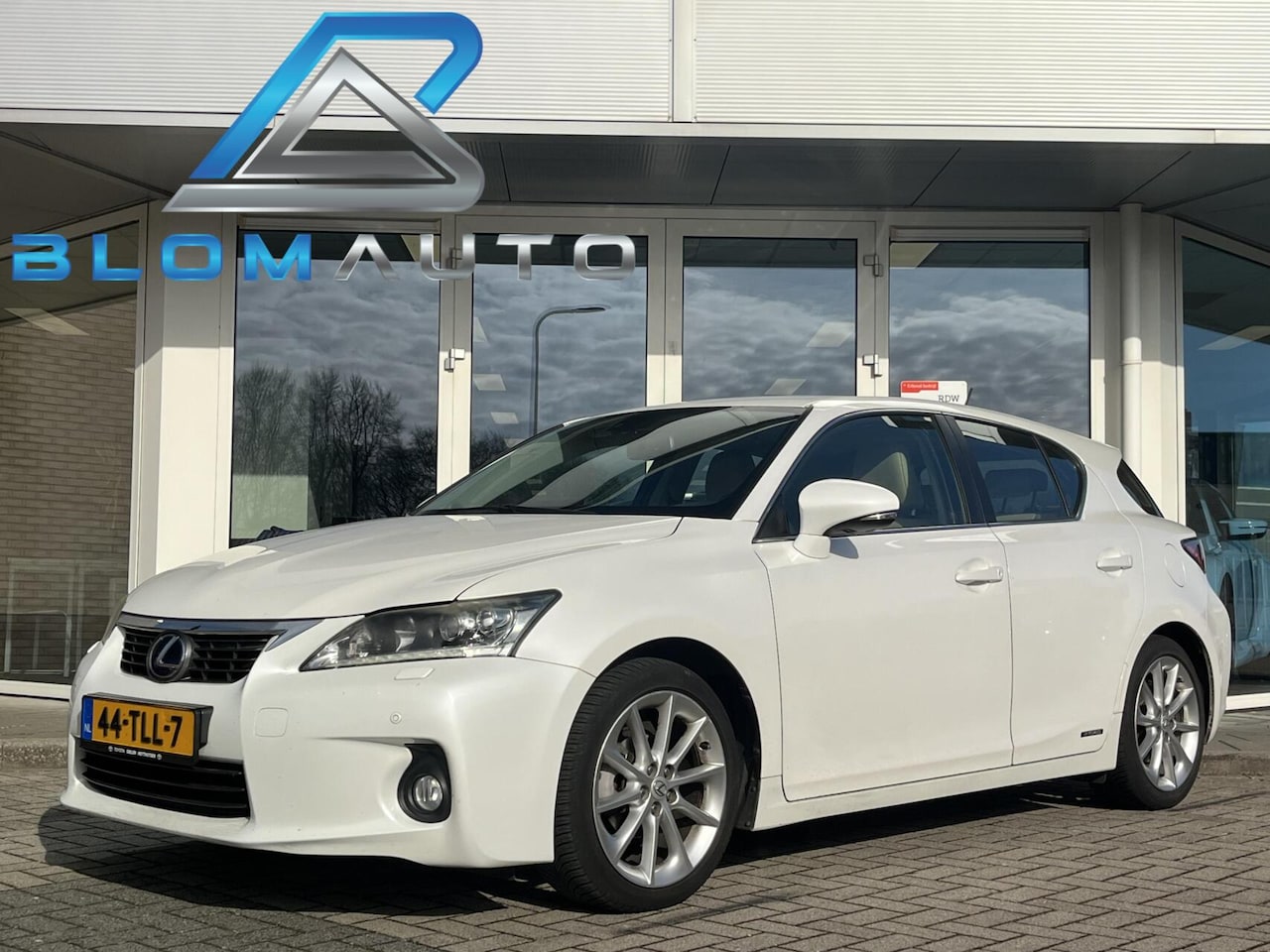 Lexus CT 200h - Luxury Line TREKHAAK+MARK LEVINSON+MEMORY+LED - AutoWereld.nl