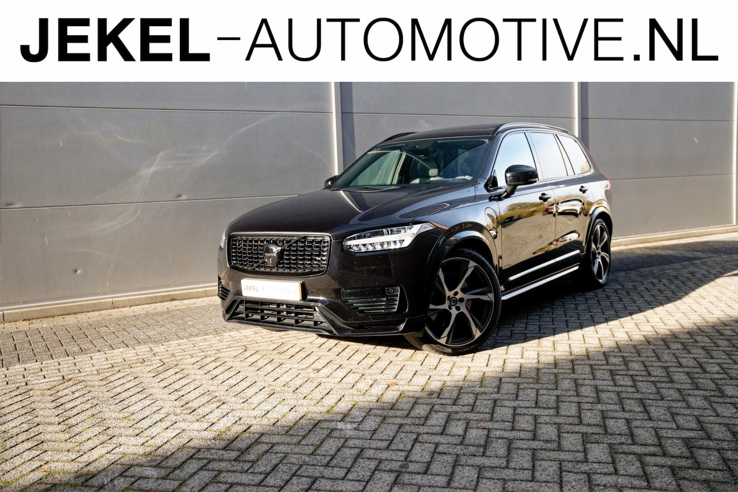 Volvo XC90 - 2.0 T8 Recharge AWD R-Design Full Option, Luchtvering, Panoramadak, 22" LM velgen ,Trekhaa - AutoWereld.nl