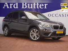 BMW X1 - SDrive20i High ExecutiveL / LED / Camera / Navigatie / Stoelverwarm. / = SUPER