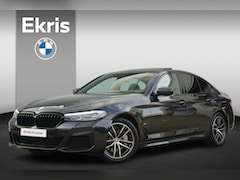 BMW 5-serie - Sedan 530i M Sportpakket Schuif-/kanteldak / Head-Up Display / HiFi System