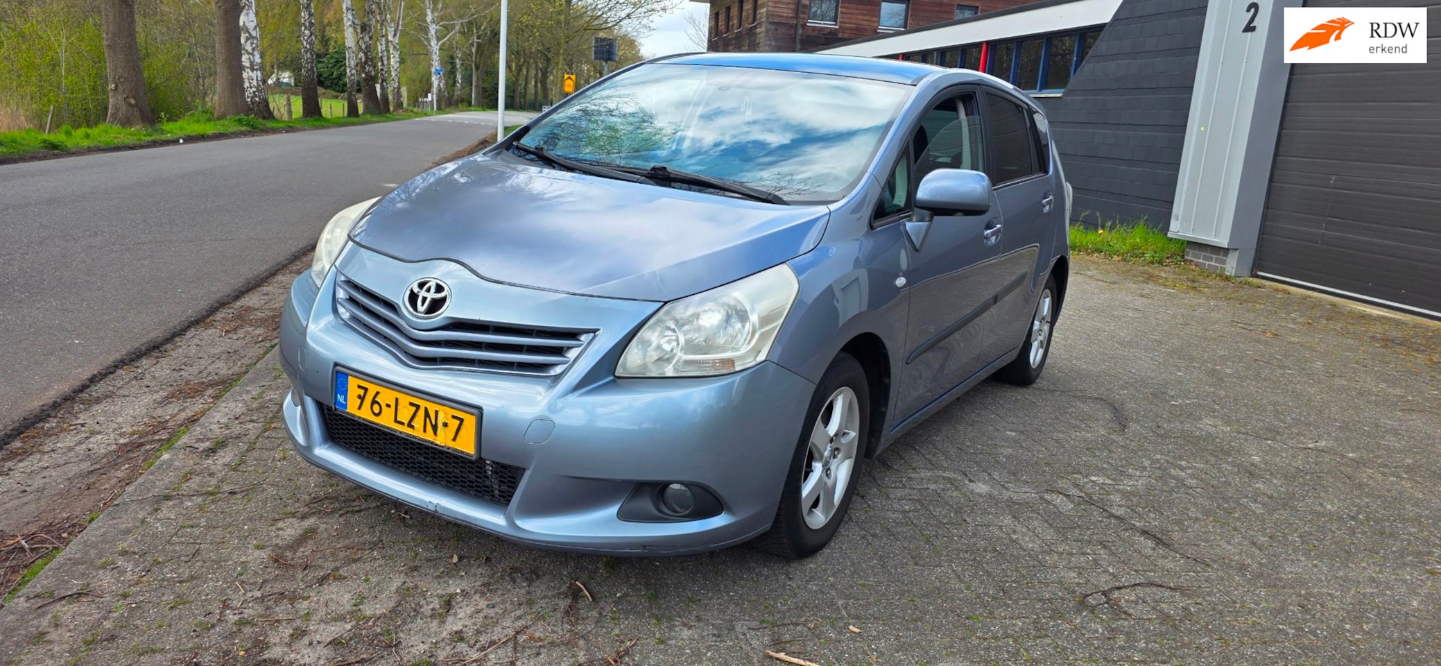 Toyota Verso - 1.8 VVT-i Dynamic Business 7p. 1.8 VVT-i Dynamic Business 7p. - AutoWereld.nl