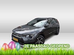 Kia Niro - 1.6 GDi PHEV DynamicLine | stoelverwarming | stuurverwarming | 16 inch velgen | achteruitr