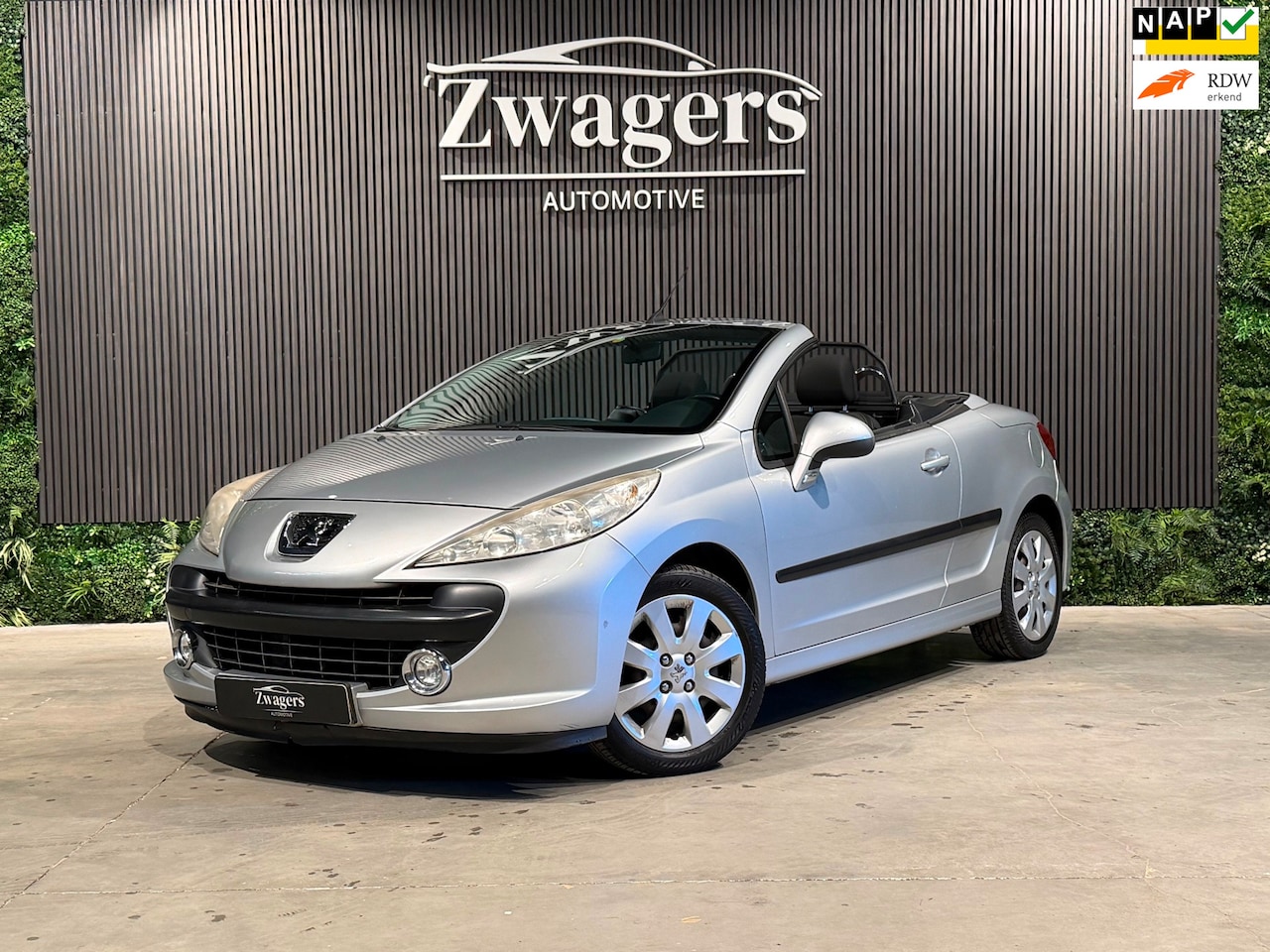 Peugeot 207 CC - 1.6 VTi|Automaat|Airco|Nap|Cruise| - AutoWereld.nl