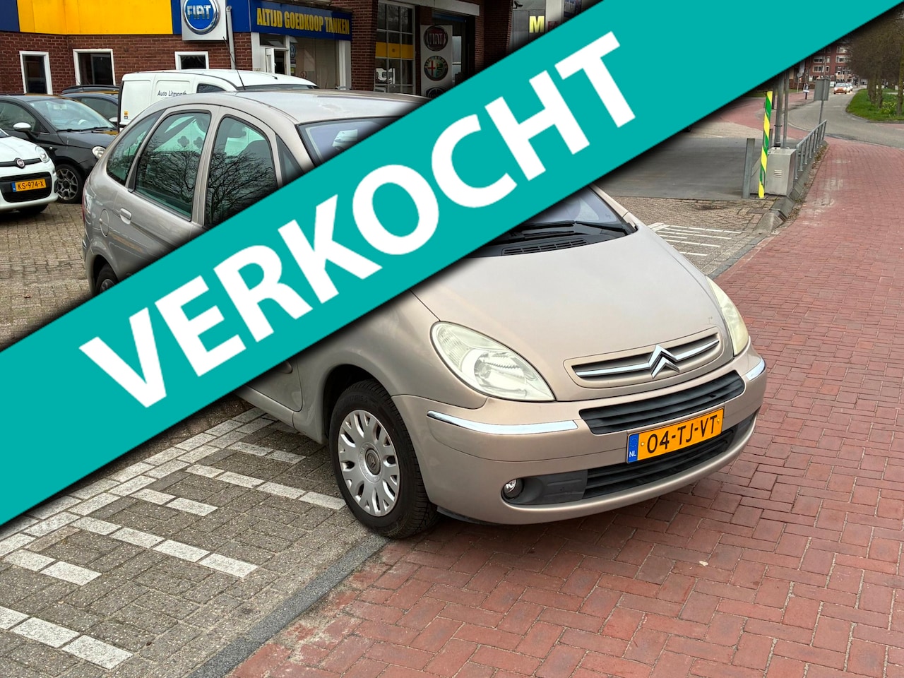 Citroën Xsara Picasso - 1.6i-16V Caractère /ZEER NET/ 130.000KM /TREKHAAK - AutoWereld.nl