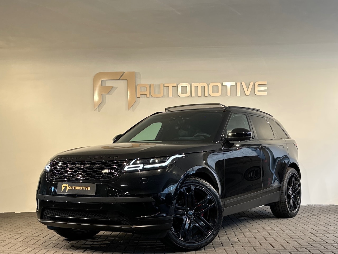 Land Rover Range Rover Velar - 2.0 P250 Turbo AWD R-Dynamic SE - AutoWereld.nl