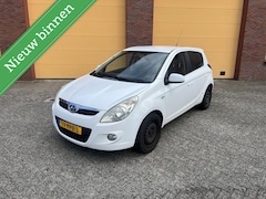 Hyundai i20 - 1.4i Nieuwe apk Airco inruilkoopje