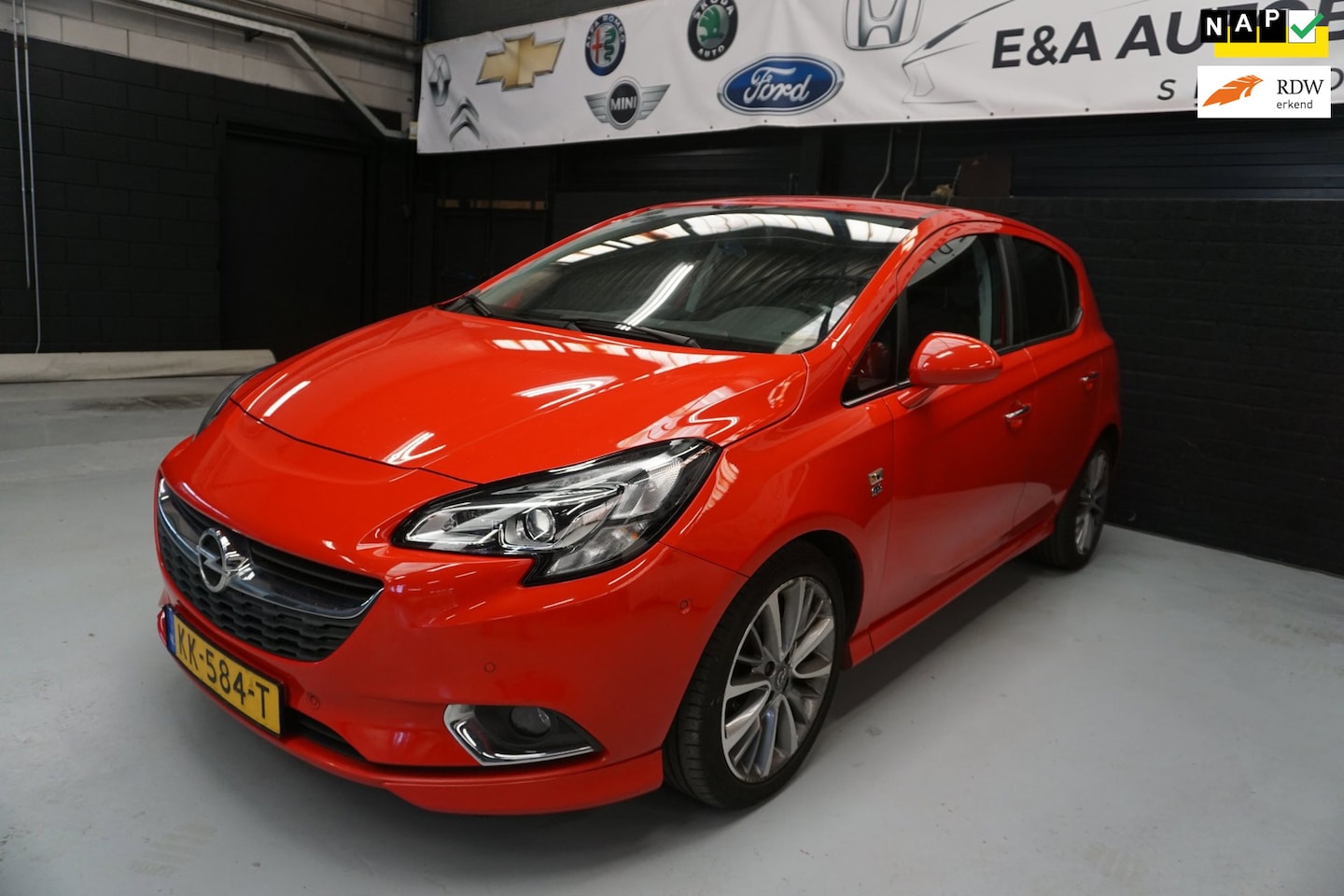Opel Corsa - 1.3 CDTI Innovation /NAP / CAMERA /EXPORT PRIJS - AutoWereld.nl