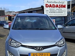 Hyundai i20 - 1.2i i-Motion