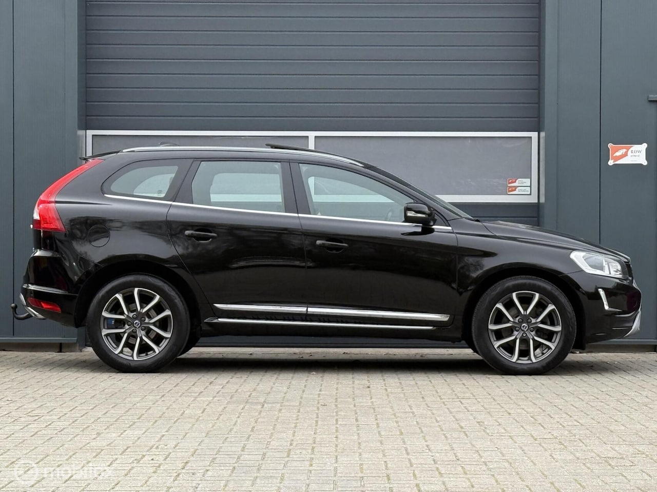 Volvo XC60 - 2.0 D4 Nordic+ POLESTAR Optimisation VOL met opties! - AutoWereld.nl