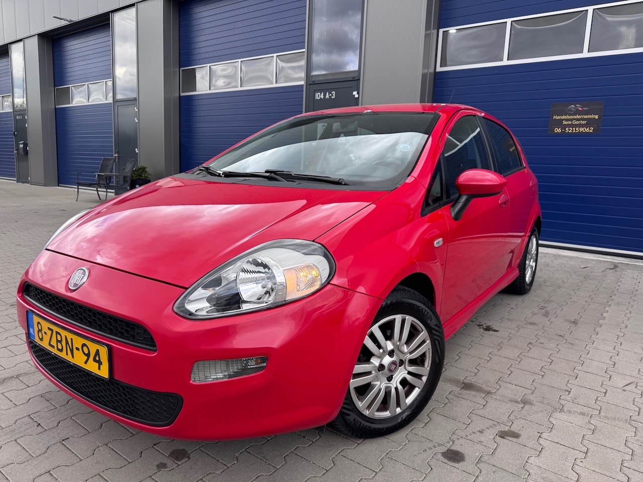 Fiat Punto Evo - 0.9 TwinAir Street airco nap !! - AutoWereld.nl