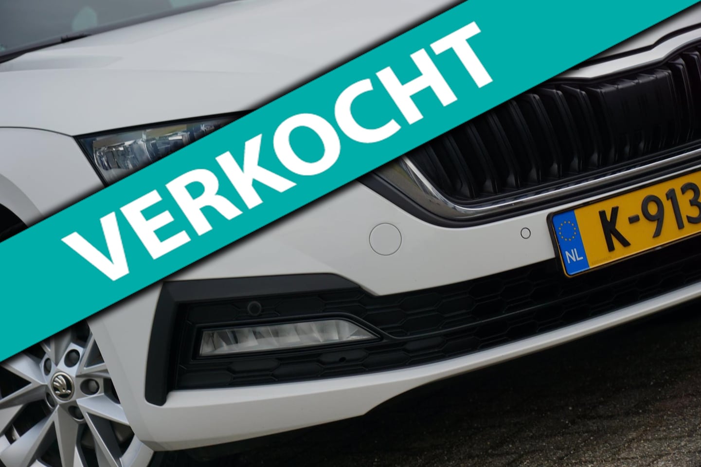 Skoda Octavia Combi - 1.5 e-TSI Business Edition AUTOMAAT | Ice White | Navi/Carplay/Cruise/PDC - Keurig! - AutoWereld.nl