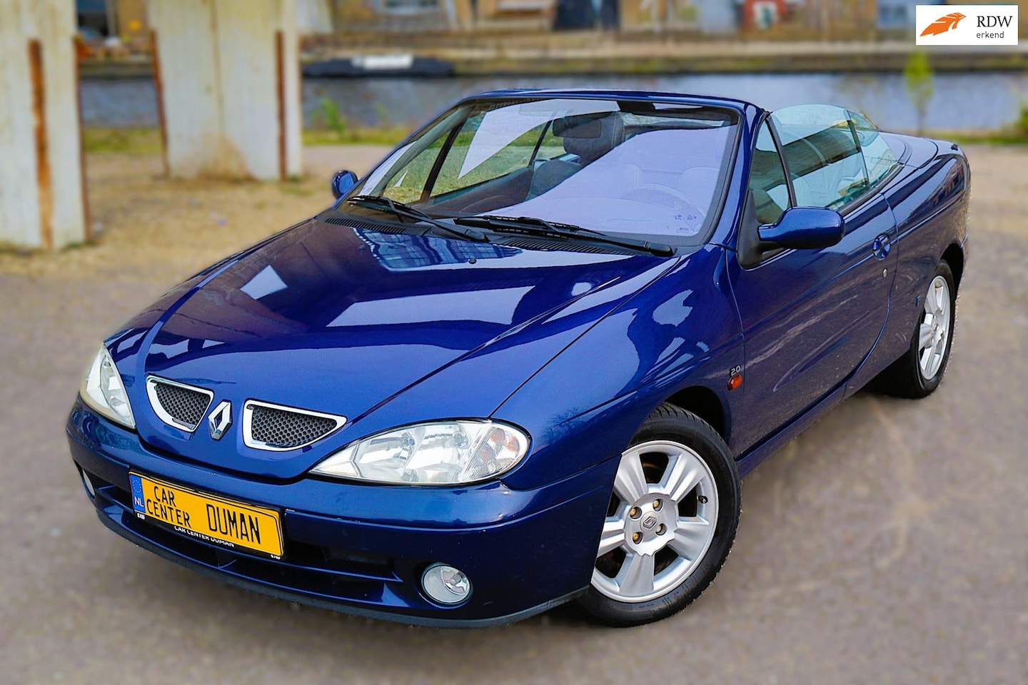 Renault Mégane Cabrio - 2.0 16V Privilège Leer NAP Youngtimer - AutoWereld.nl