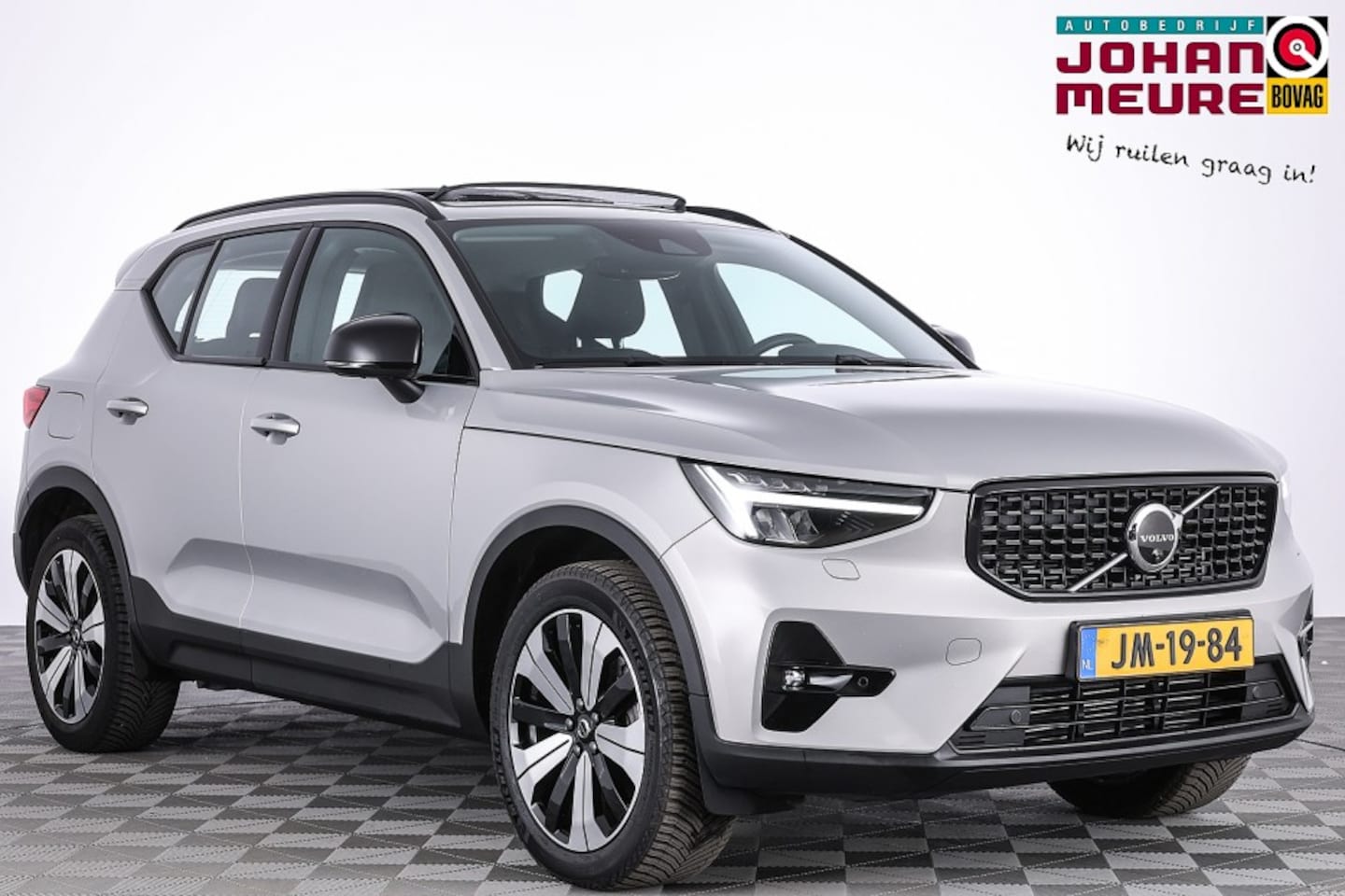 Volvo XC40 - 1.5 T5 Plug-in hybrid Ultimate Dark | PANORAMADAK | LEDER | harman/kardon *2e PAASDAG OPEN - AutoWereld.nl