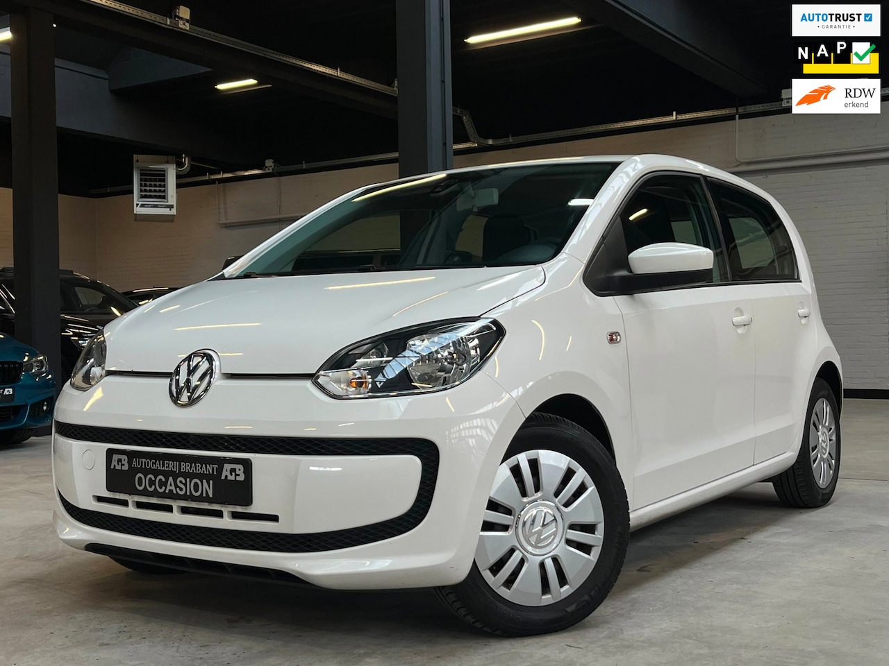 Volkswagen Up! - 1.0 move up! BlueMotion 5drs/Airco/VolledigOH/Navi - AutoWereld.nl