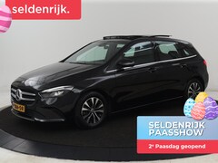 Mercedes-Benz B-klasse - 180 Business Solution | Panoramadak | Stoelverwarming | Carplay | Camera | Half leder | Na