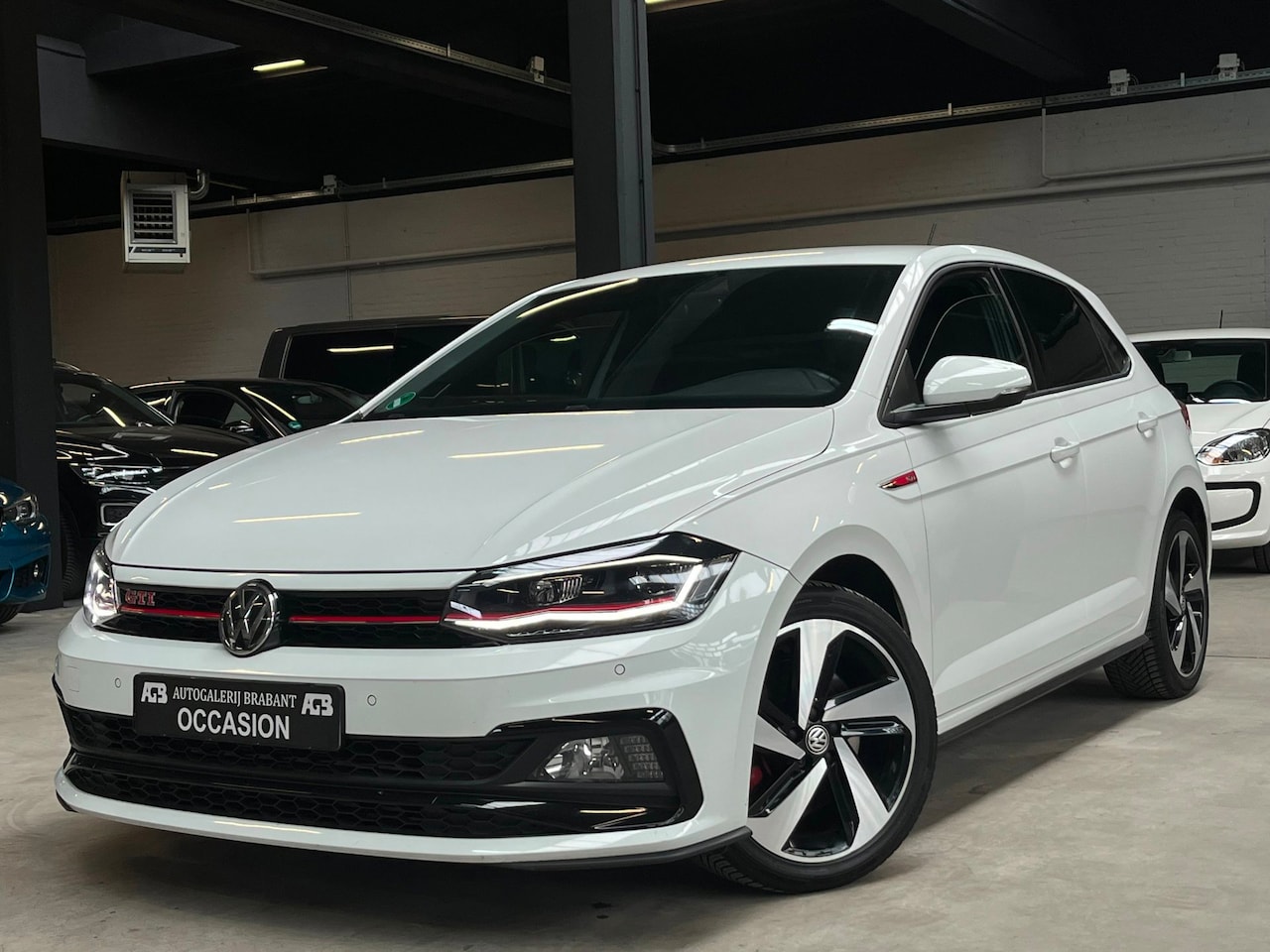 Volkswagen Polo - 2.0 TSI GTI VirtualCocpit/ACC/Carplay - AutoWereld.nl