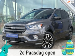 Ford Kuga - 1.5 EcoBoost St-Line 150pk Panoramadak / Camera / Winterpakket