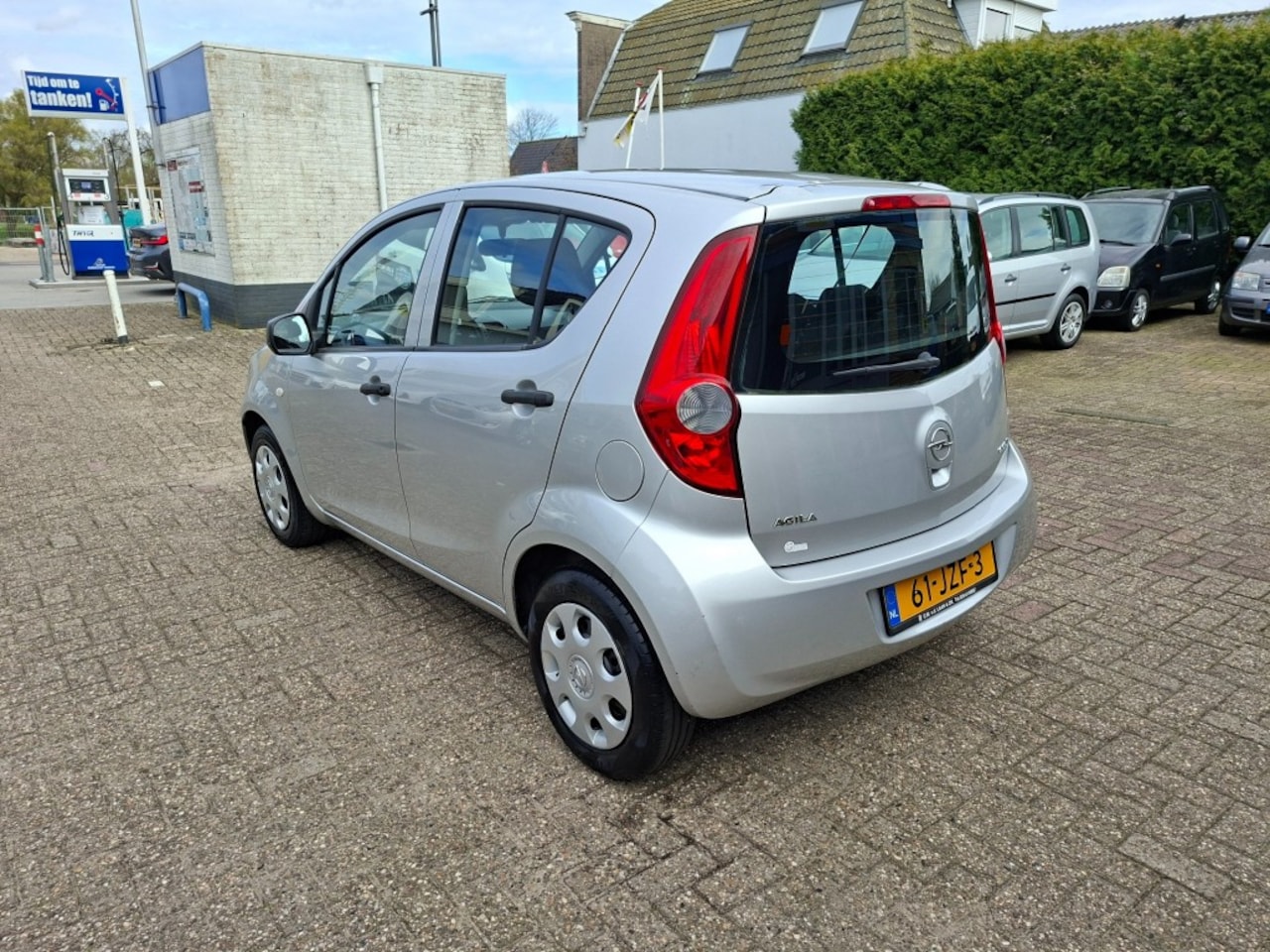 Opel Agila - 1.0 Essentia RADIO-CD/ABS/NIEUWE APK/LAGE KM STAND !!!
