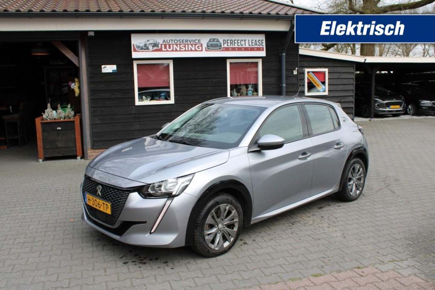 Peugeot 208 - EV ACTIVE 50 KWh - Cruise Airco - AutoWereld.nl