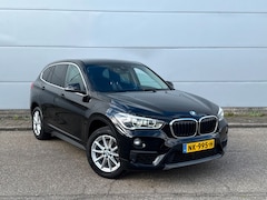 BMW X1 - SDrive18i Executive (bj 2017) XENON|NAVI|TREKHAAK|101000 KM NAP