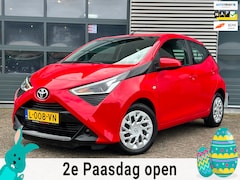 Toyota Aygo - 1.0 VVT-i x-play | Camera | CRUISECR | Carplay | Airco