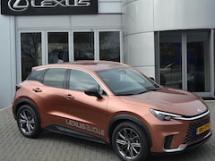 Lexus LBX - Relax 2WD TECH PACK STOELVERWARMING KEYLESS ELEK-KOFFERKLEP BLIND-SPOT ELEK-STOEL