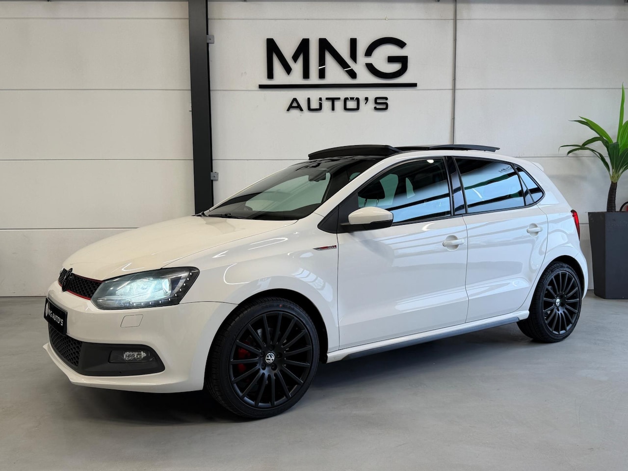 Volkswagen Polo - 1.4 TSI GTI|LED|PANO|LEDER|ST.VERW|VOL| - AutoWereld.nl