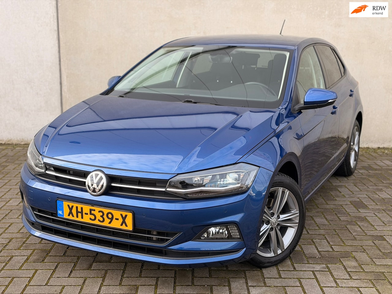 Volkswagen Polo - 1.6 TDI DSG LED 16'' R-Line Camera CarPlay Ori NL NAP Beats ACC - AutoWereld.nl