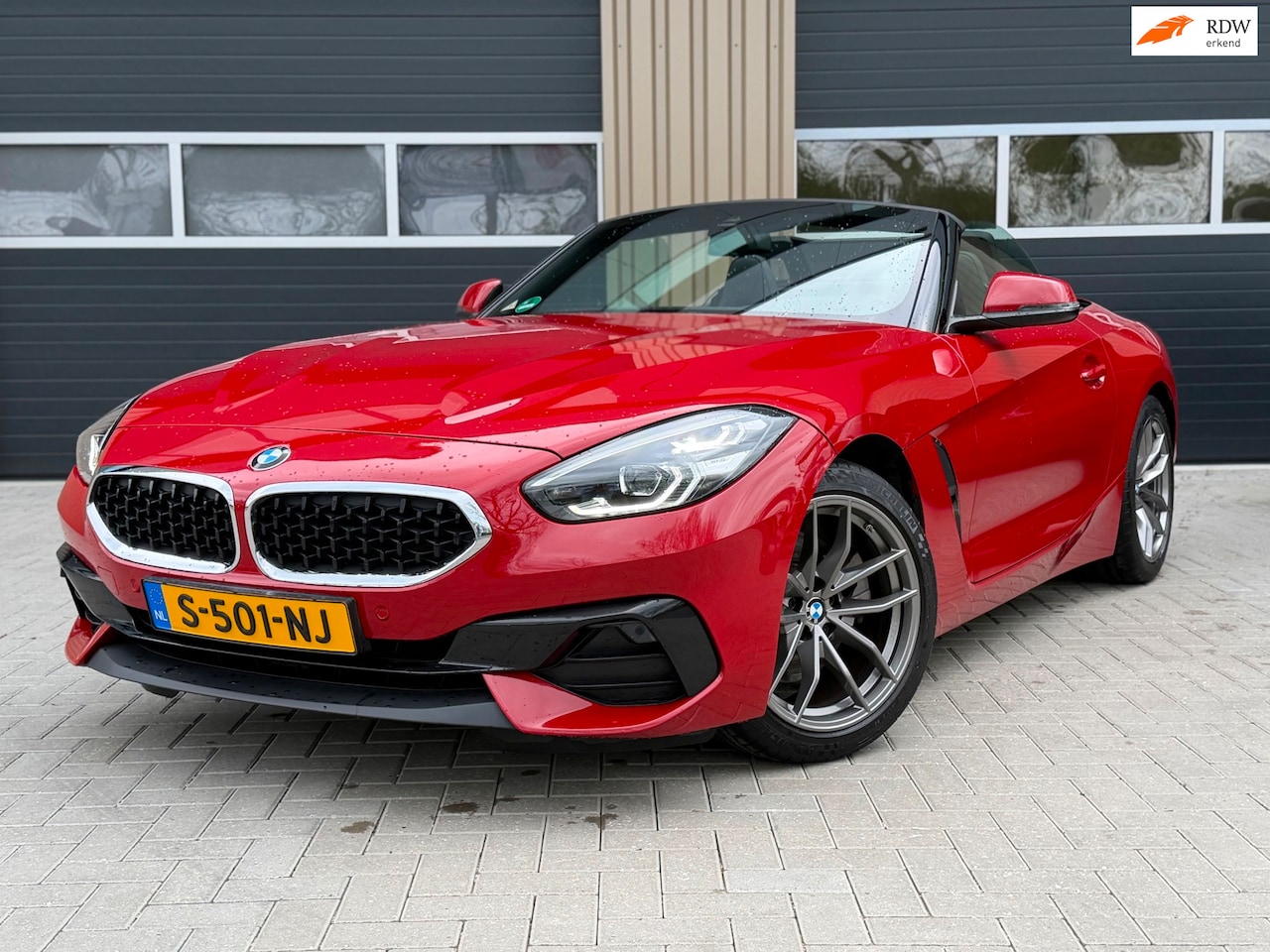 BMW Z4 Roadster - SDrive20i High Executive | 28.000 km | onderhoudspakket afgekocht - AutoWereld.nl