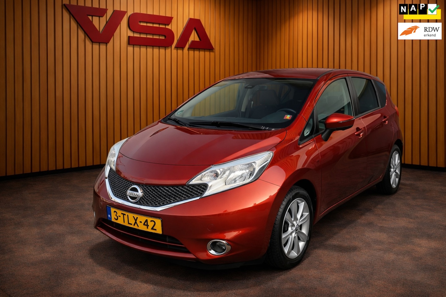 Nissan Note - 1.2 DIG-S Tekna|Panorama|Automaat|Cruise|Camera|Half leer|NAP|NL auto - AutoWereld.nl