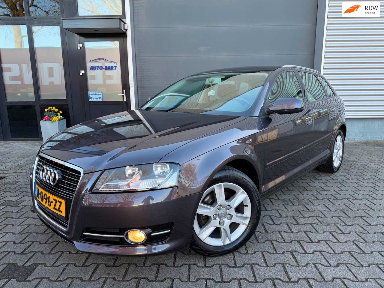 Audi A3 Sportback - 1.2 TFSI Ambiente | NIEUWSTAAT | beurt - AutoWereld.nl