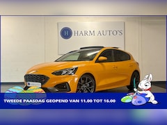 Ford Focus - 2.3 EcoBoost ST-3 280pk Pano / Navi / LED / CAM / B&O / PDC