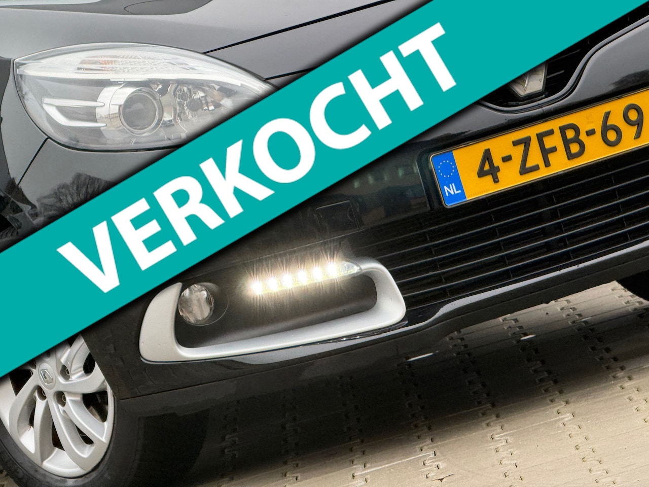 Renault Scénic - 1.2 TCe Celcium - Noir Etoile - Nav/PDC/Clima/Led/Stoelverwarming - AutoWereld.nl