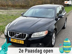 Volvo V70 - 2.4D Limited Edition Automaat ECC Audio/CD Navigatie ESP LMV 16" PDC TCS Cruisecontrol Led