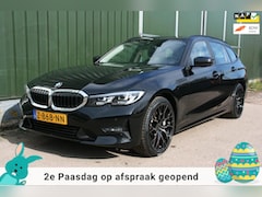 BMW 3-serie Touring - 330e High Executive, M-SPORT PACK , PANORAMADAK, NAVIGATIE PHEV