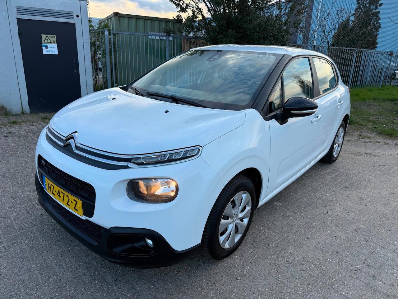 Citroën C3 - 1.2 PureTech Feel 2017| 151.940 NAP| Nwe APK - AutoWereld.nl