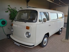 Volkswagen T2 - T2B