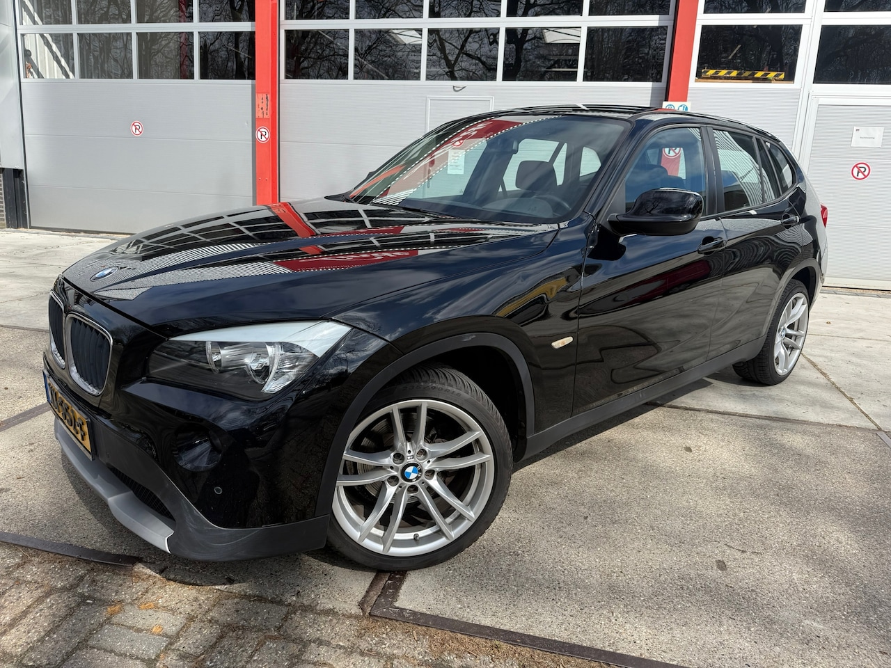 BMW X1 - sDrive18i Executive SDrive18i Executive - AutoWereld.nl