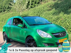Opel Corsa - 1.2-16V Edition AUTOMAAT AIRCO STERRENHEMEL SFEER