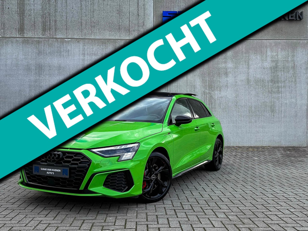 Audi A3 Sportback - 45TFSI e 245pk S-Tronic Competition S Edition S-Line 1e Eig|Audi Exclusive|Pano|Kuipstoele - AutoWereld.nl