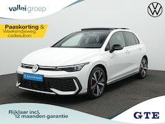 Volkswagen Golf - 1.5 eHybrid 272 pk DSG GTE | Panoramadak | 360 Camera | Head-up display | IQ Light | Stuur